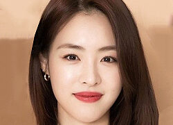 LEE YOON HEE